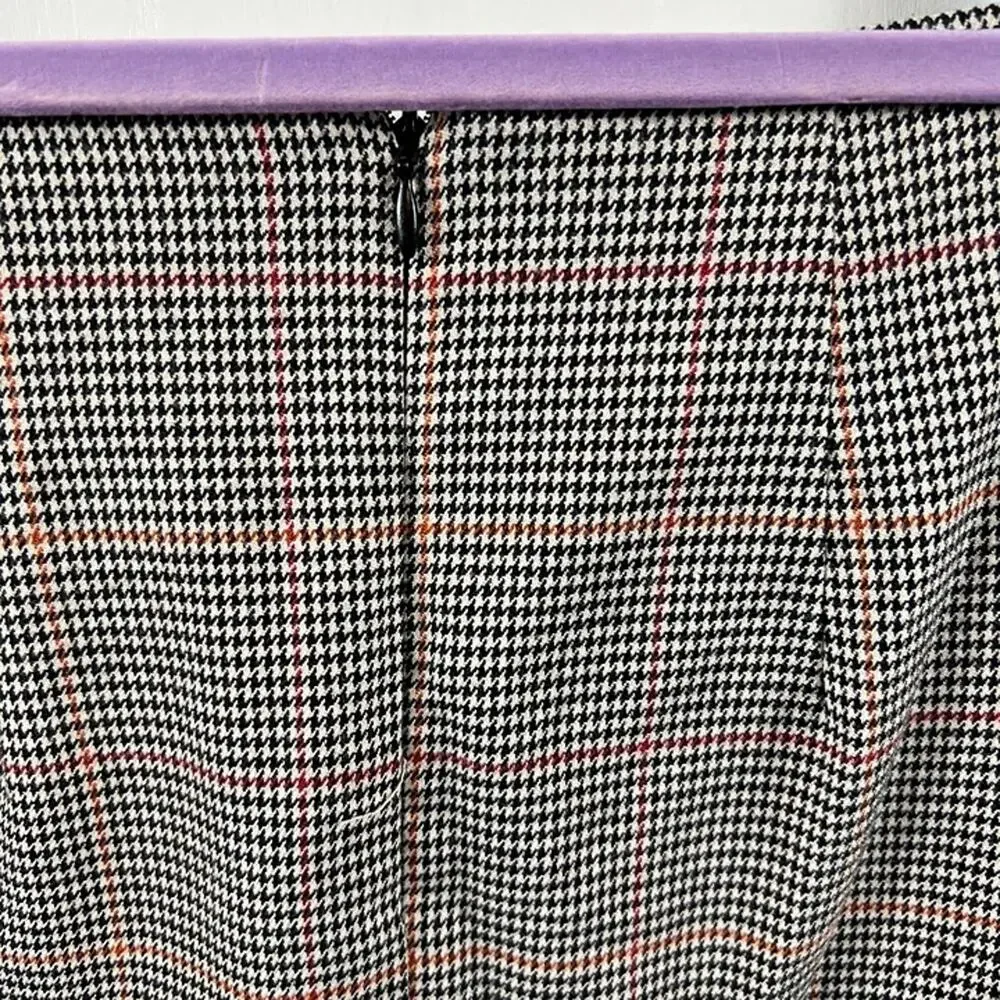 Forever 21 Contemporary Black Tan Houndstooth A-Line Skirt Small | Button Front